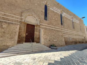 fig.1: La chiesa di S. Paolo su via de’ Vavotici, con il muro a bugnato rustico - church of S. Paolo in via de’Vavotici, and the wall in rusticated ashlar